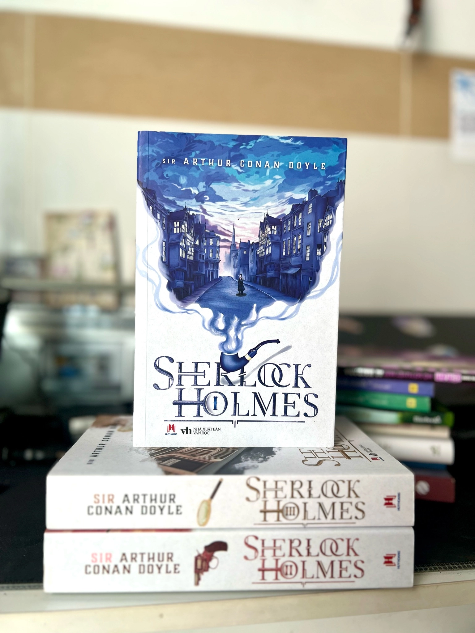 Sách - Sherlock Holmes toàn tập - Trọn bộ 3 tập tái bản 2023 Huy Hoàng by  - Sách Book Cover - Ngọc Hiển Books