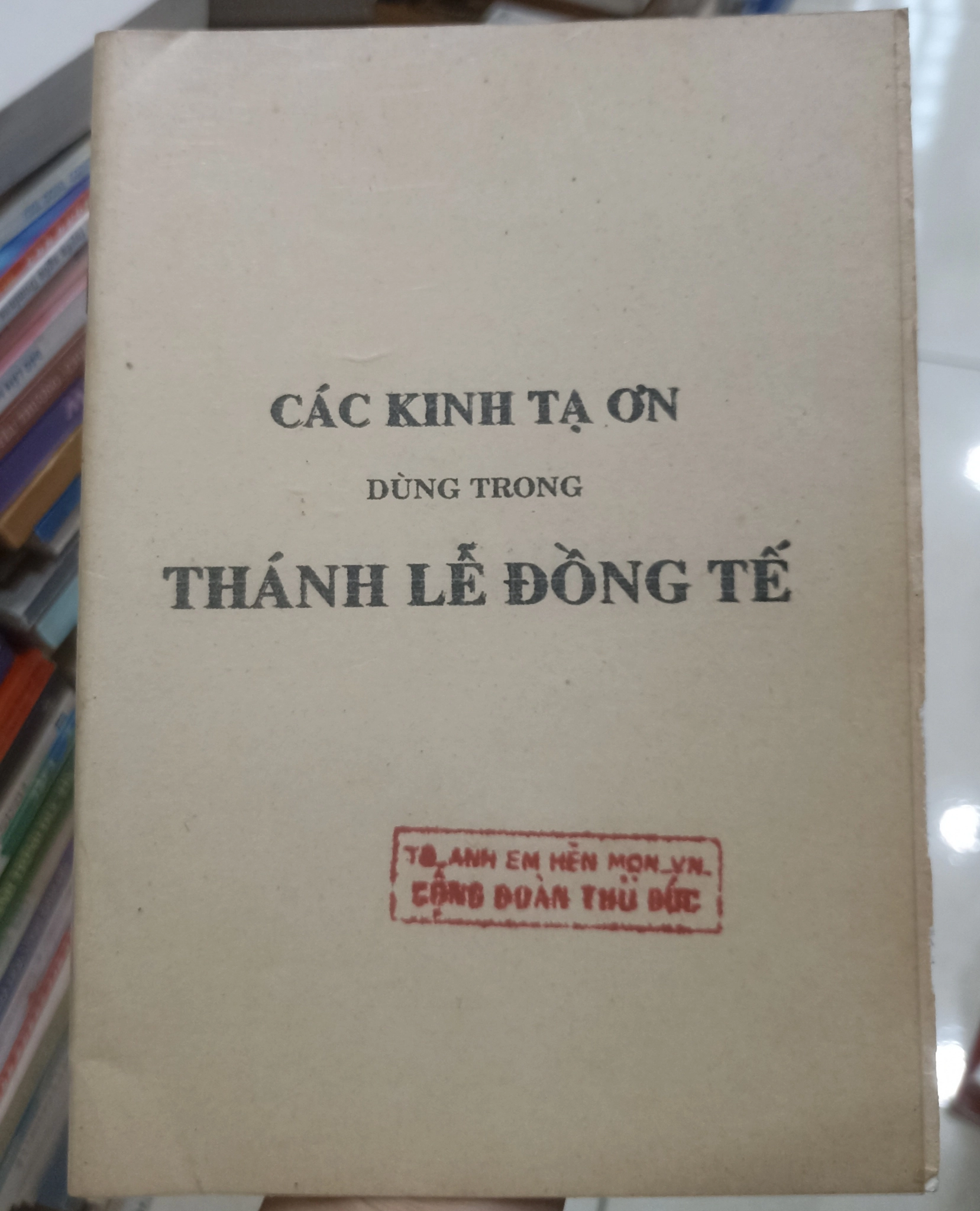 Các kinh tạ ơn dùng trong thánh lễ đồng tế 🌻 by  - Sách Book Cover - Ngọc Hiển Books