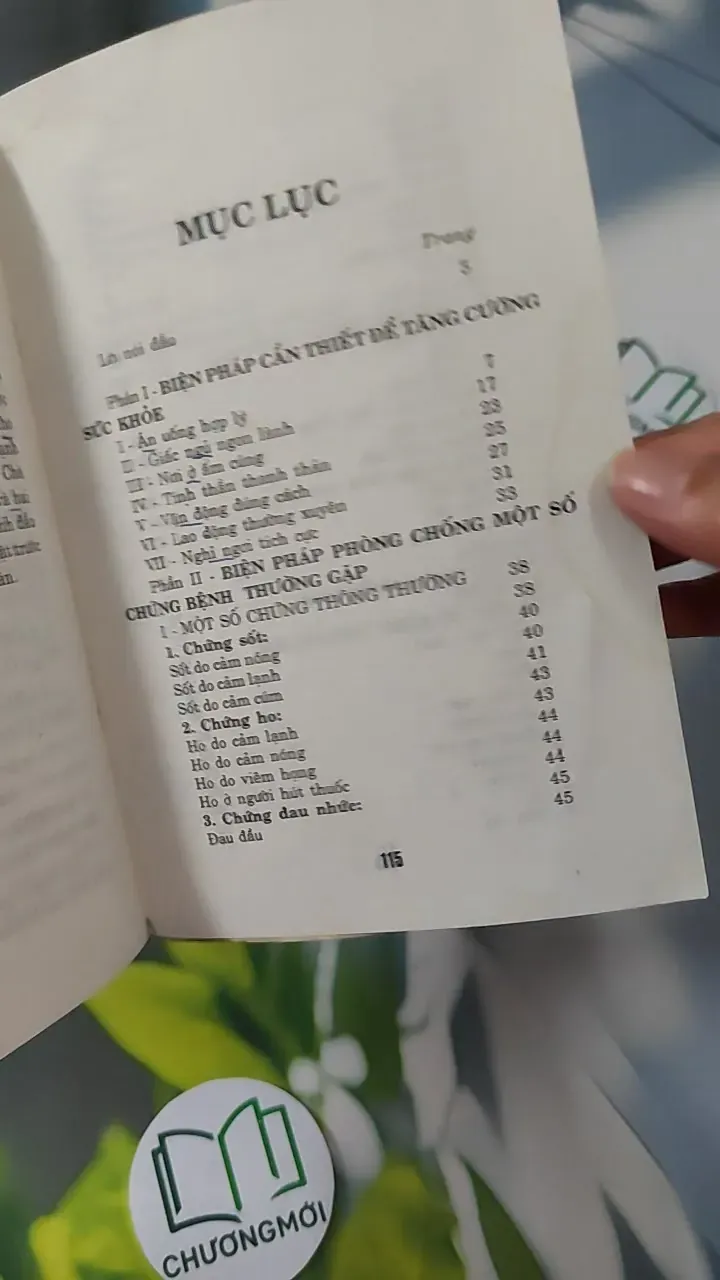 Cẩm Nang Thầy Thuốc Gia Đình: Chữa Bệnh Không Dùng Thuốc - Lê Minh 780842