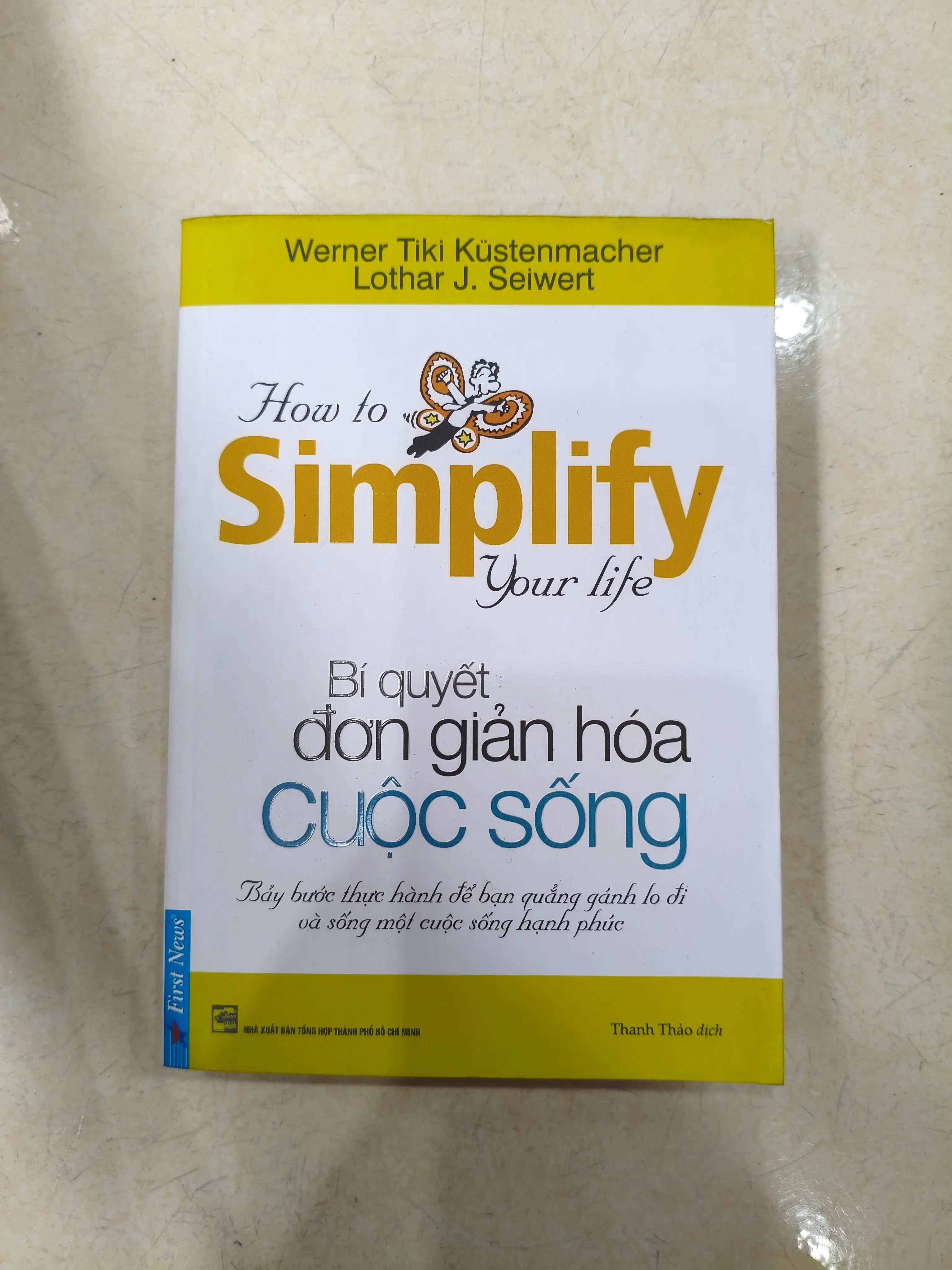 Bí quyết đơn giản hoá cuộc sống 🌱 by  - Sách Book Cover - Ngọc Hiển Books