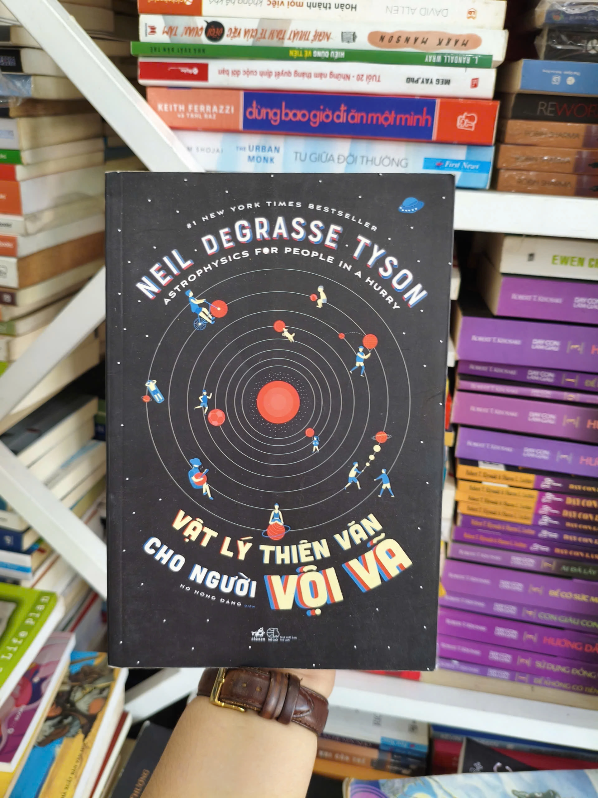 Vật Lý Thiên Văn Cho Người Vội Vã - Neil Degrasse Tyson by  - Sách Book Cover - Ngọc Hiển Books