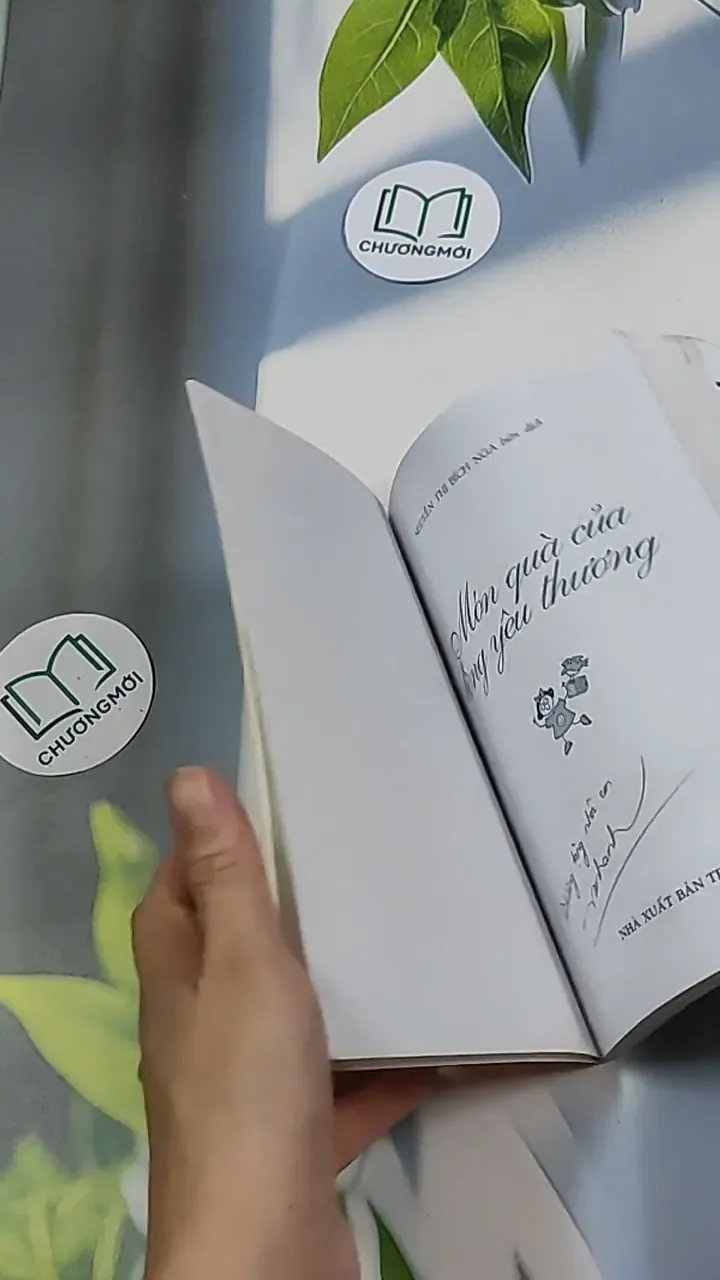 Món quà của lòng yêu thương - Nguyễn Thị Bích Nga 698632