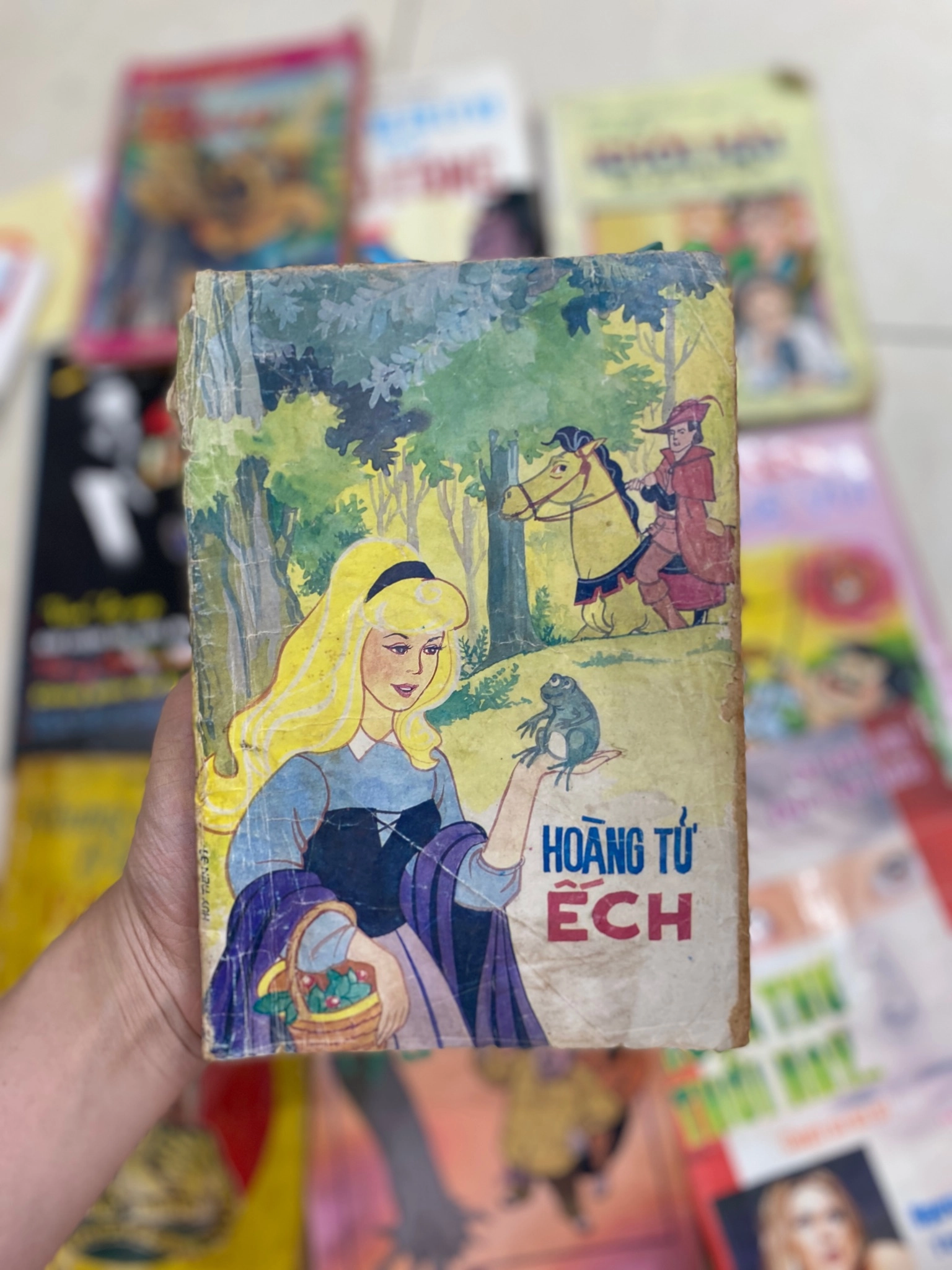 Truyện Cổ Tích- Hoàng Tử Ếch(1992) by Không xác định - Sách Book Cover - Ngọc Hiển Books