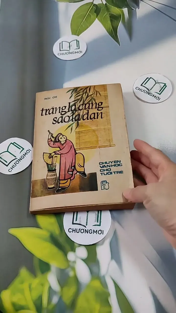 [MIỄN PHÍ BỌC SÁCH] Trăng Là Cung Sao Là Đạn - Trúc Chi 713815