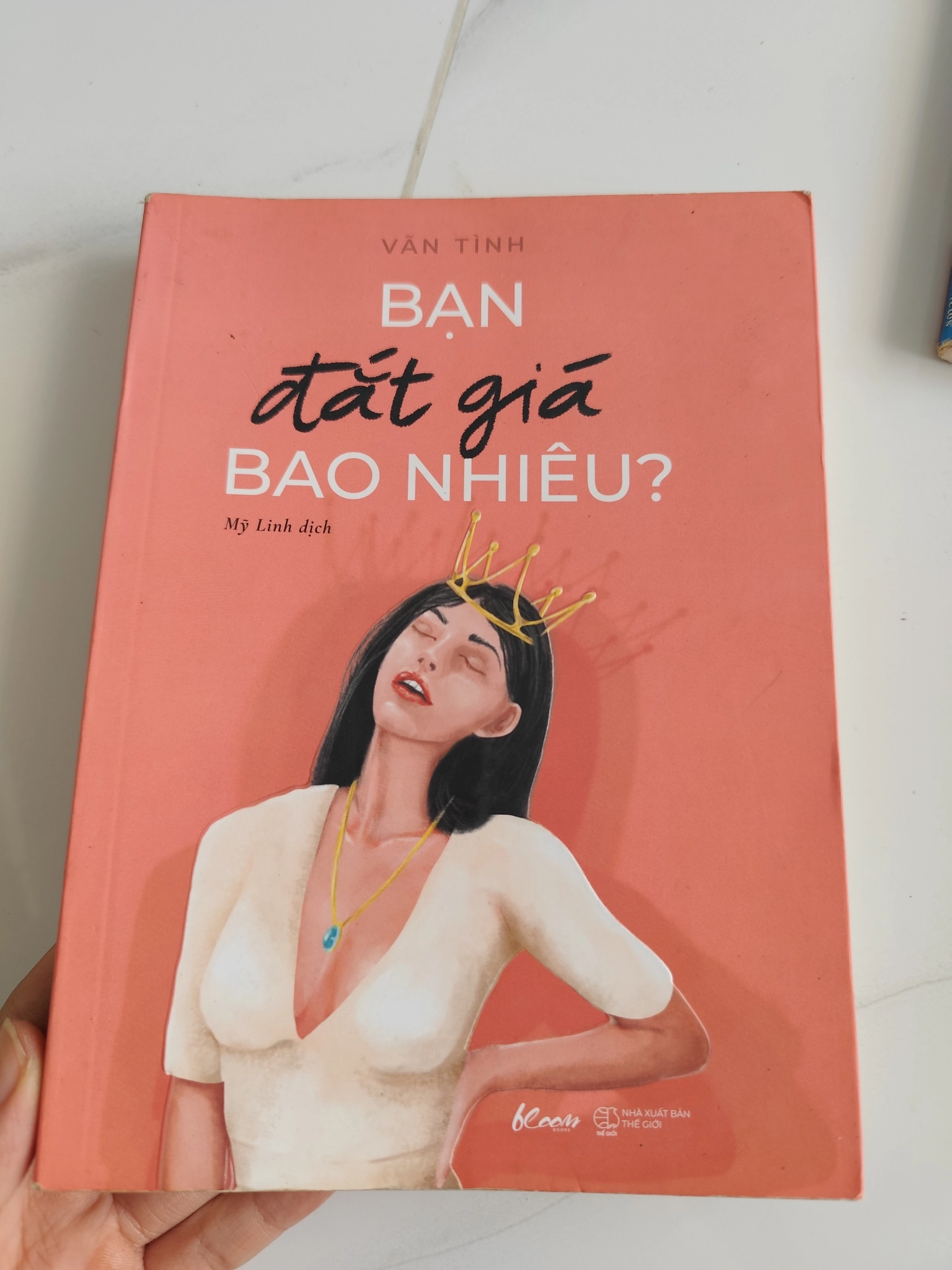 Bạn đắt giá bao nhiêu? - Mỹ Linh dịch by  - Sách Book Cover - Ngọc Hiển Books