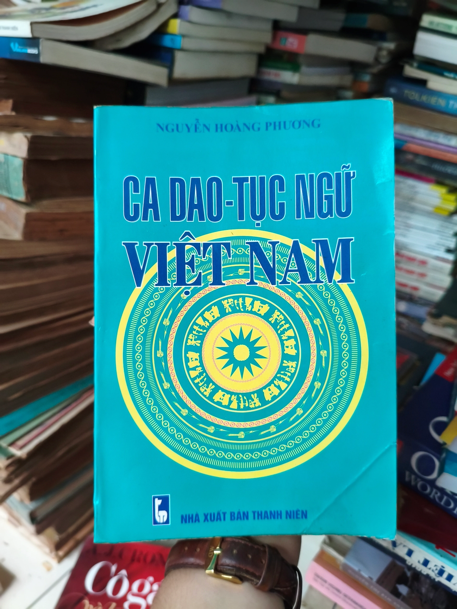 Cả dao tục ngữ Việt Nam 🌱 by  - Sách Book Cover - Ngọc Hiển Books