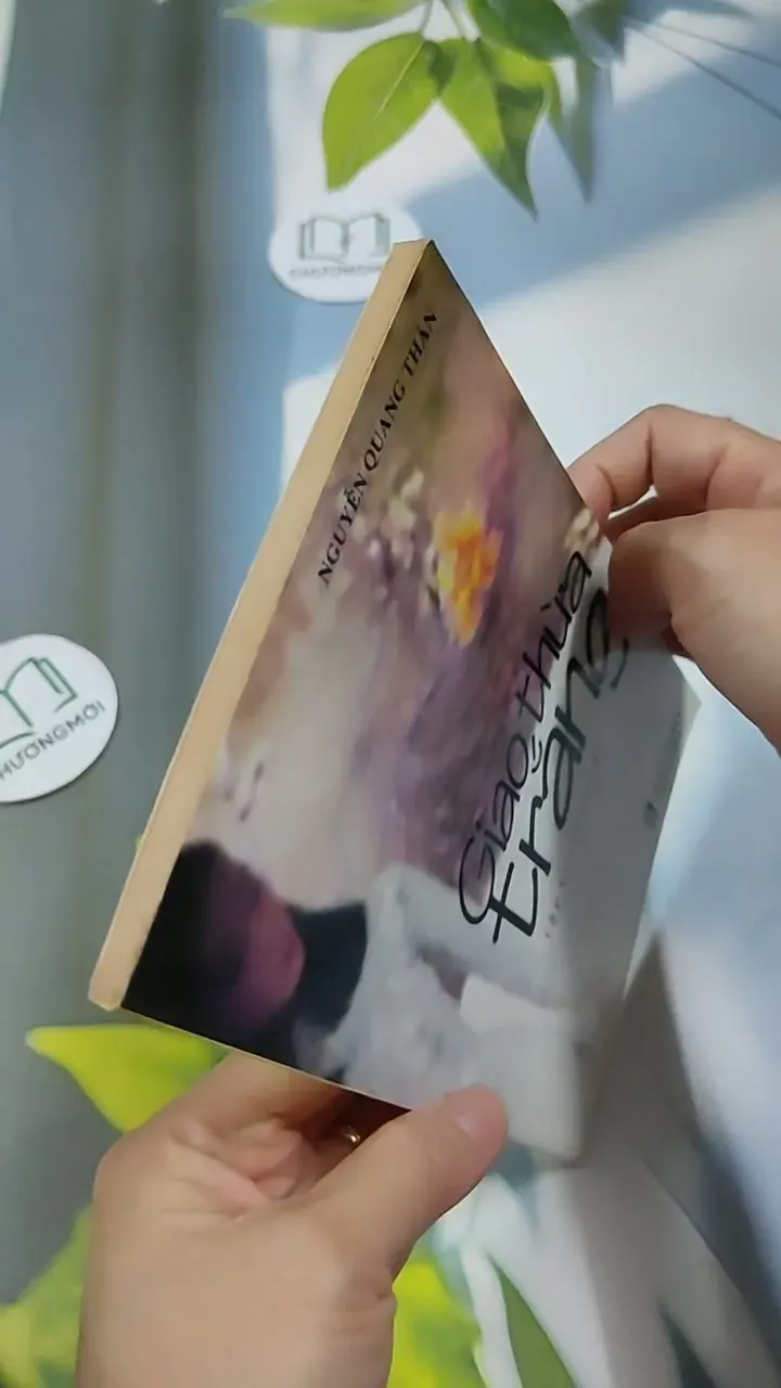 Giao Thừa Trắng - Nguyễn Quang Thân 713887