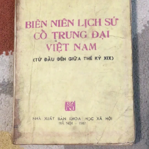 Biên Niên Lịch Sử Cổ Trung Đại Việt Nam - 1987 320731