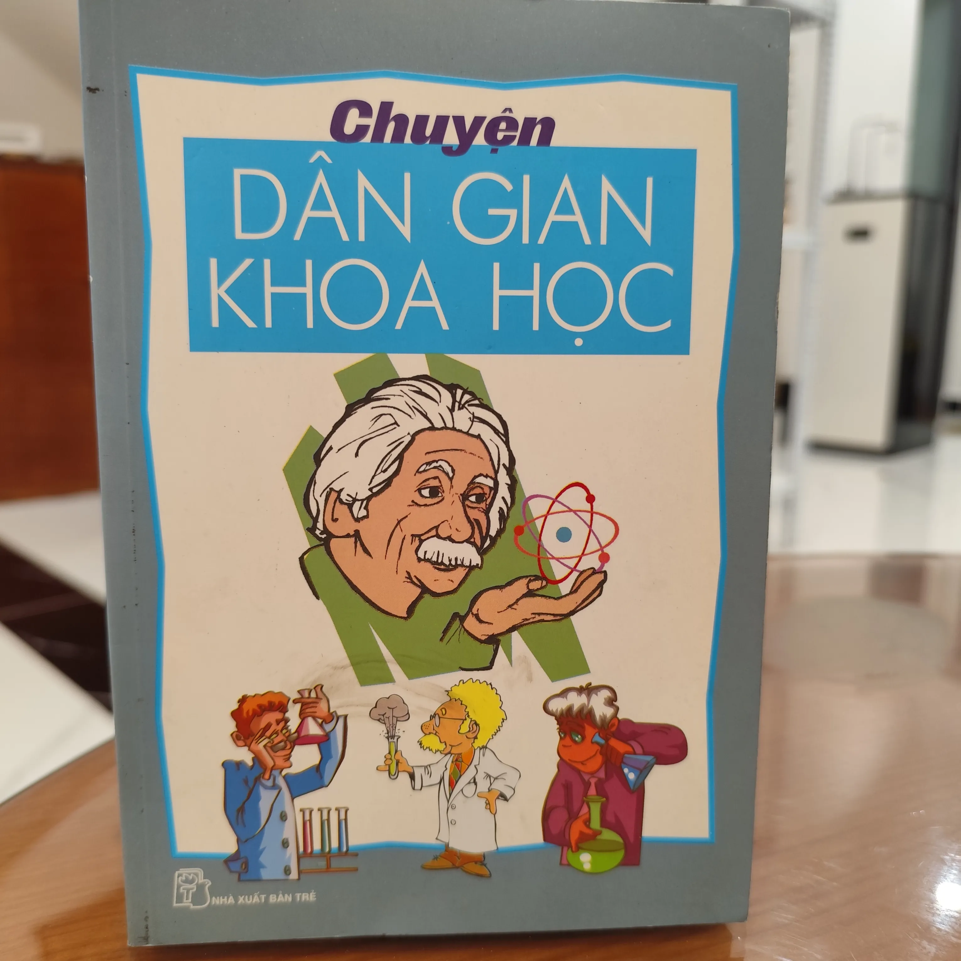 Chuyện dân gian khoa học by  - Sách Book Cover - Ngọc Hiển Books