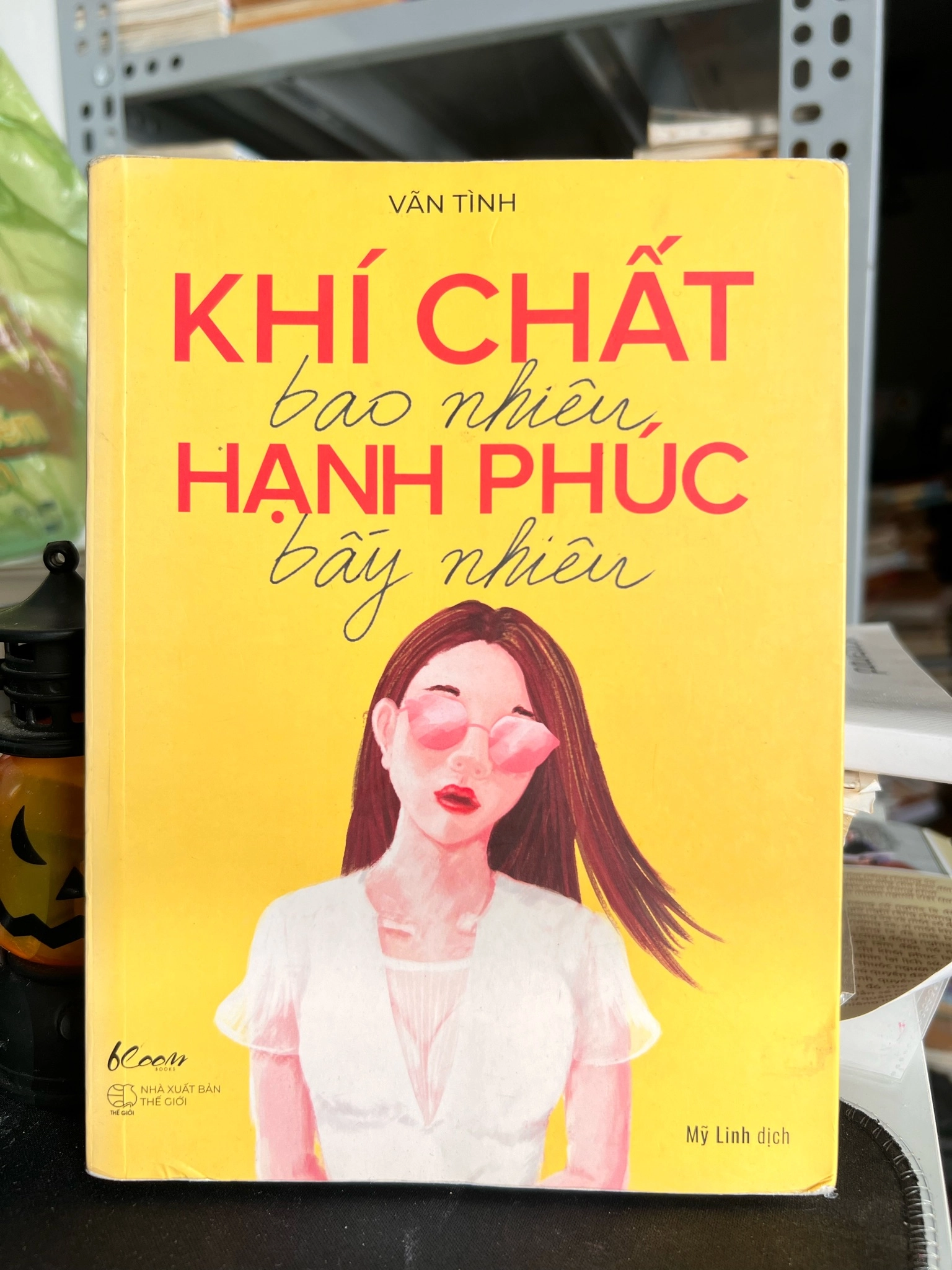 Khí Chất Bao Nhiêu, Hạnh Phúc Bấy Nhiêu (Tái Bản 2020) by  - Sách Book Cover - Ngọc Hiển Books
