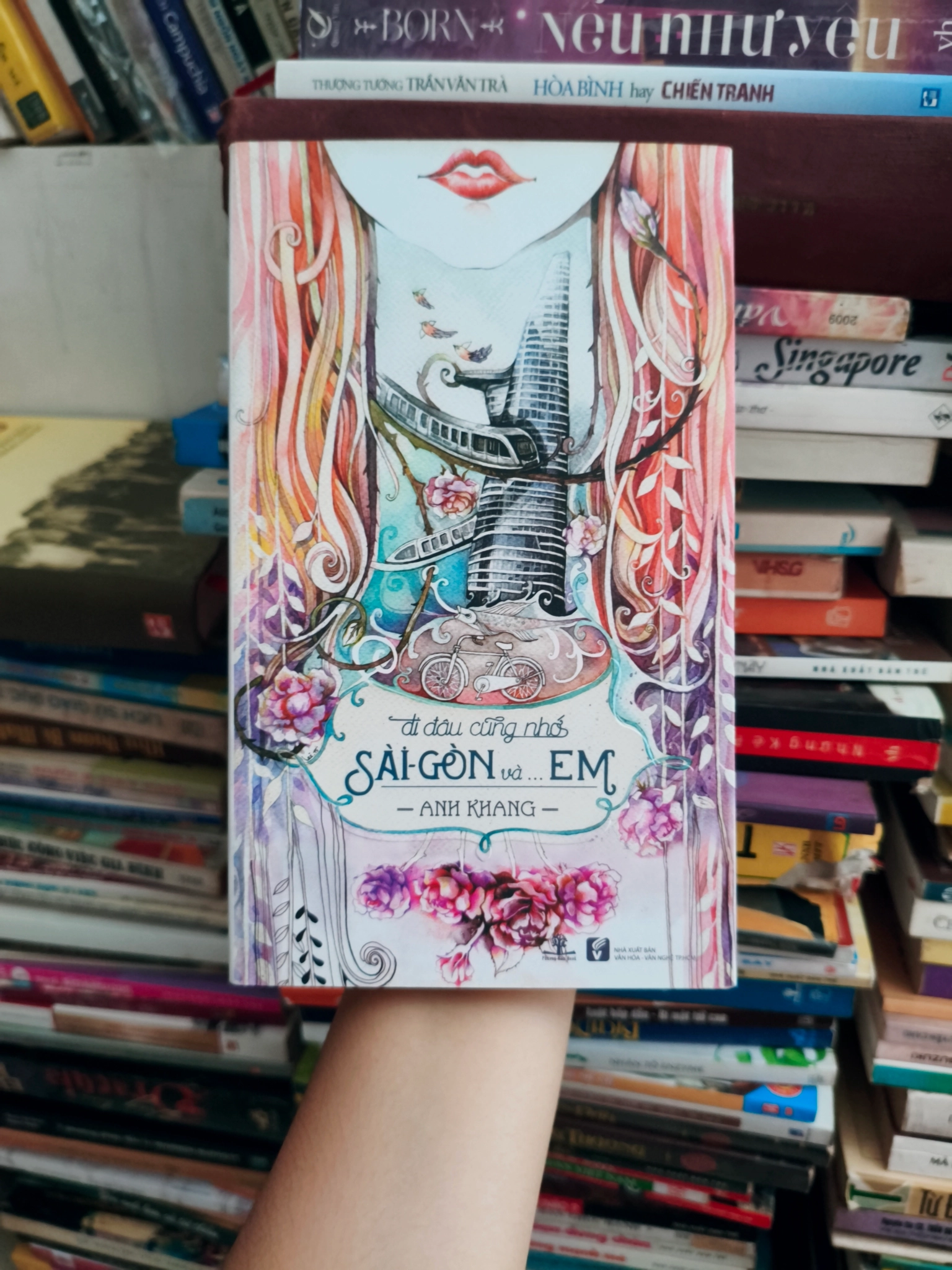 Đi đâu cũng nhớ Sài Gòn và ... em 🌱 by  - Sách Book Cover - Ngọc Hiển Books