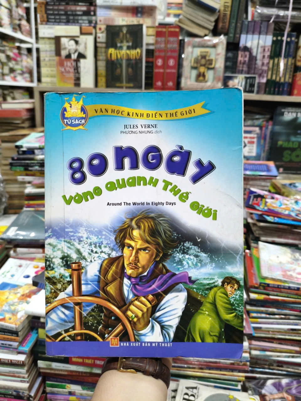 80 Ngày Vòng Quanh Thế Giới by Jules Verne - Sách Book Cover - Ngọc Hiển Books