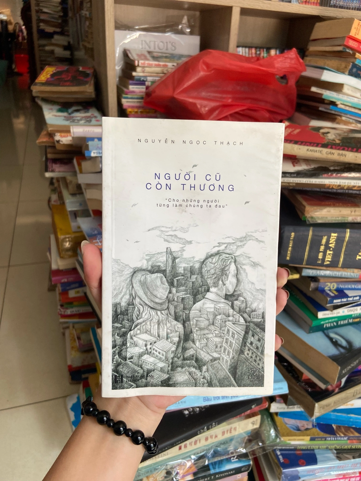 Người cũ còn thương ⚖️ by  - Sách Book Cover - Ngọc Hiển Books