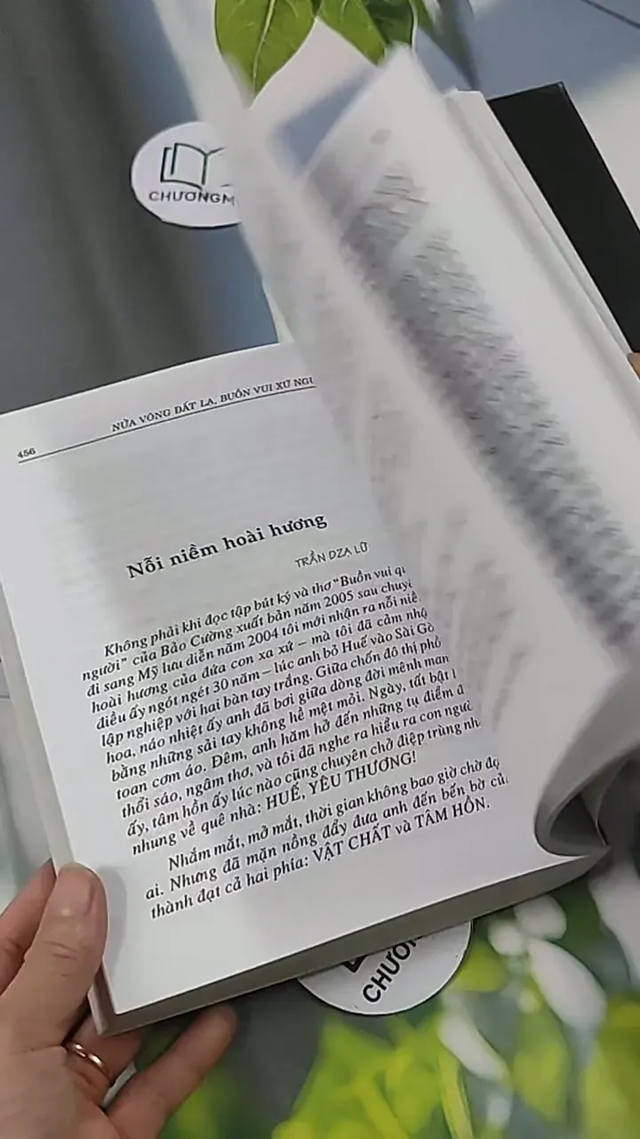[MIỄN PHÍ BỌC SÁCH] Nửa Vòng Đất Lạ, Buồn Vui Xứ Người (Sách có chữ ký tác giả) - Bảo Cườ 705633
