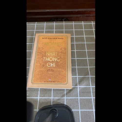 Hoàng Lê Nhất Thống Trí- Ngô Gia Văn Phái #take