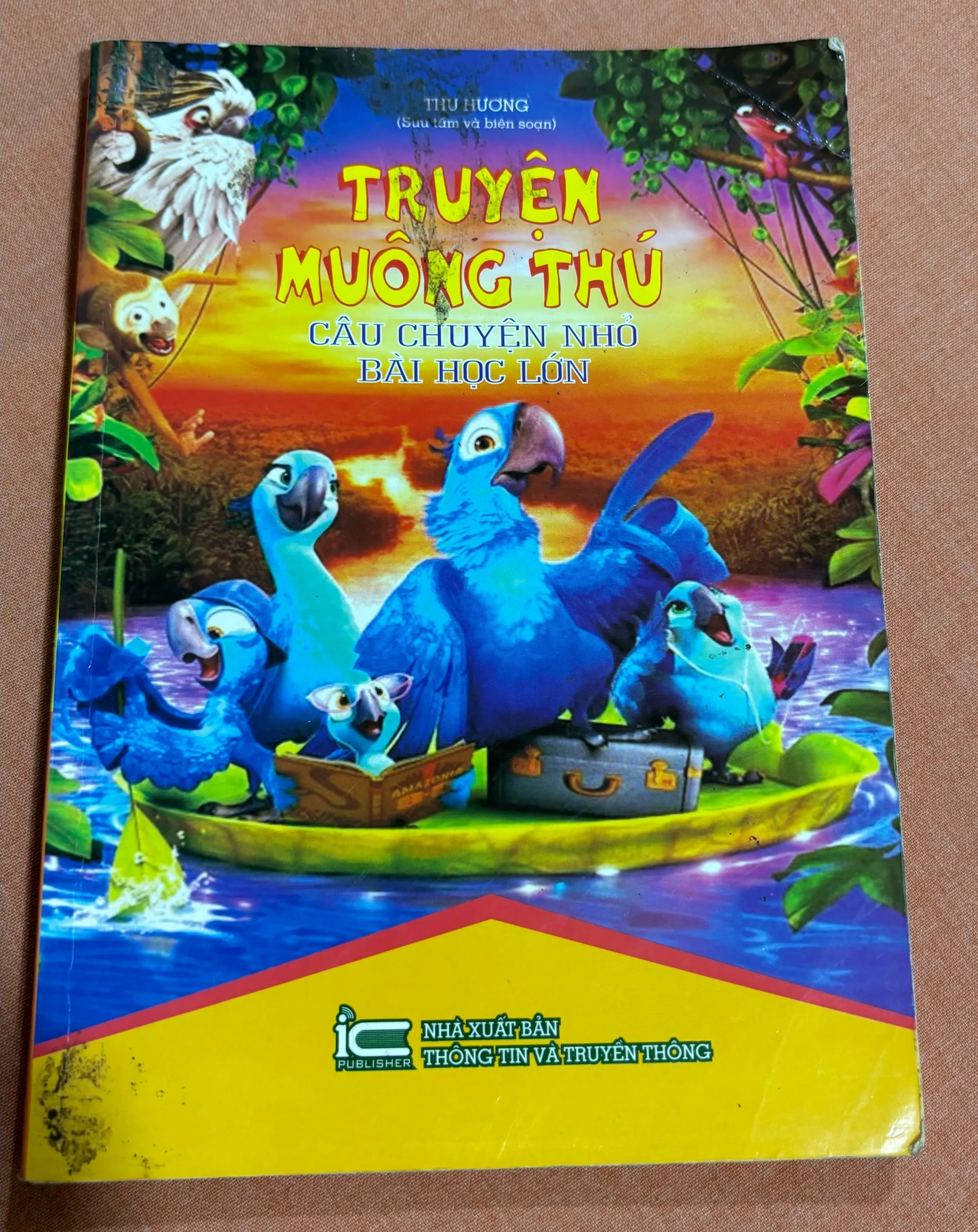 Truyện muông thú, câu chuyện nhỏ bài học lớn 🌊 by  - Sách Book Cover - Ngọc Hiển Books