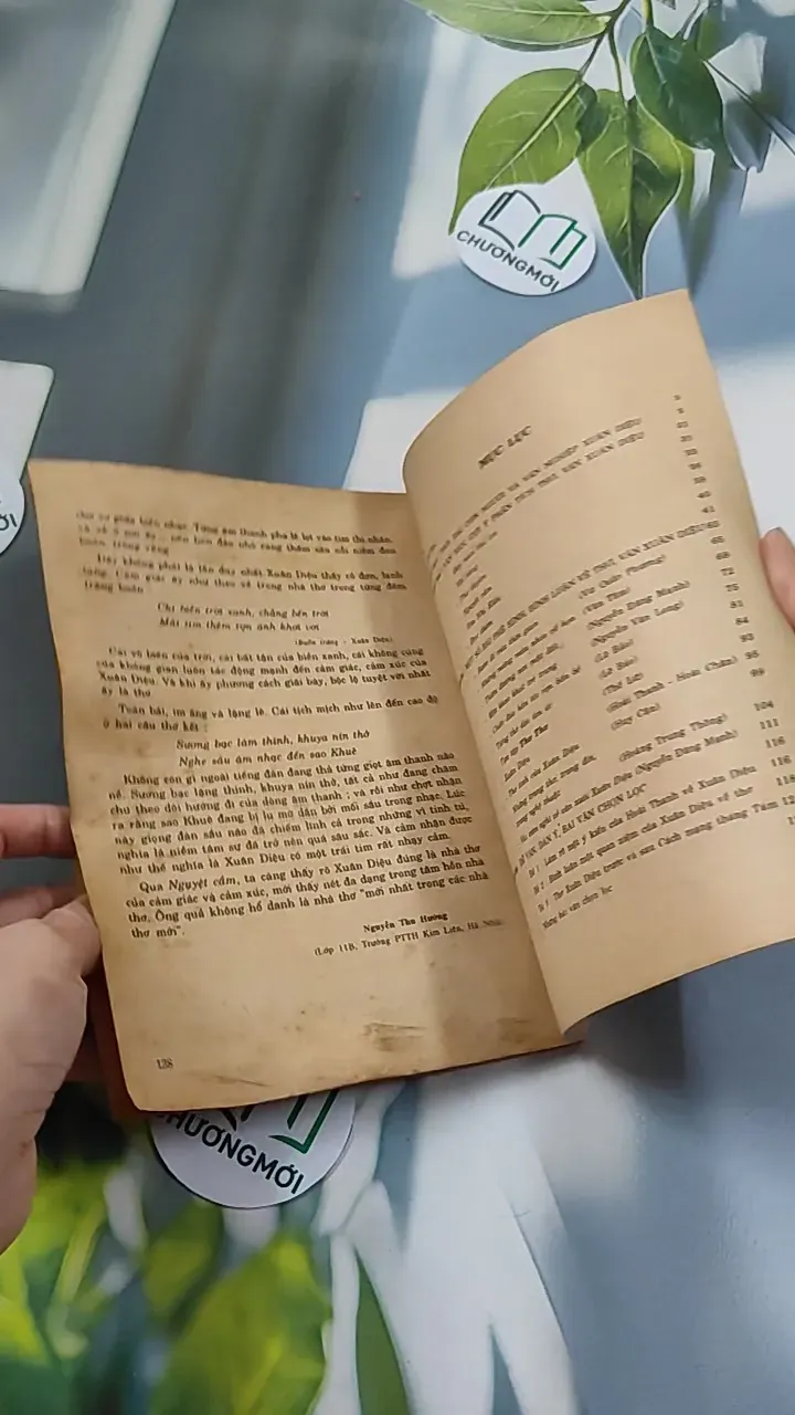 [XƯA] Xuân Diệu - Nhà Văn Và Tác Phẩm Trong Trường Phổ Thông (1998) - Lê Bảo 776094