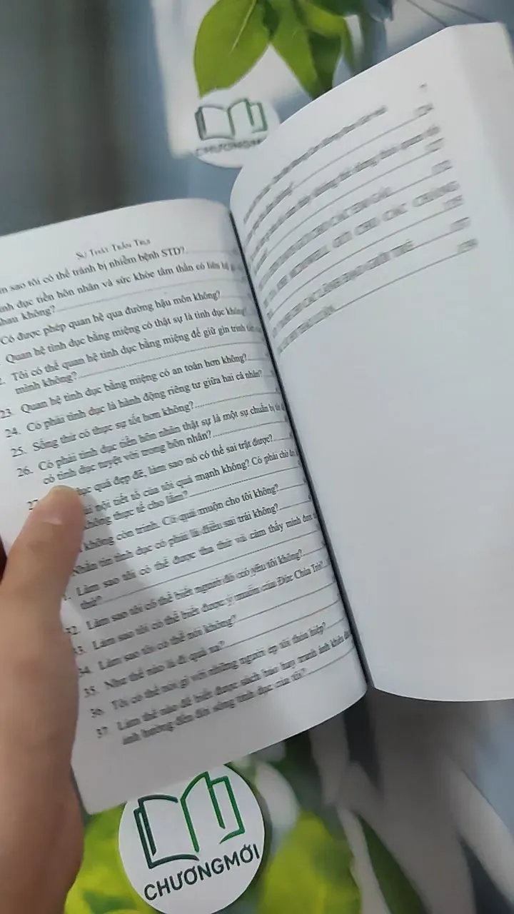 Sự Thật Trần Trụi - 39 Câu Hỏi Về Tình Dục Cha Mẹ Mong Con Đừng Bao Giờ Hỏi (Sự Thật Trần Trụi - 39 Câu Hỏi Về Tình Dục Cha Mẹ Mong Con Đừng Bao Giờ Hỏi) 780851