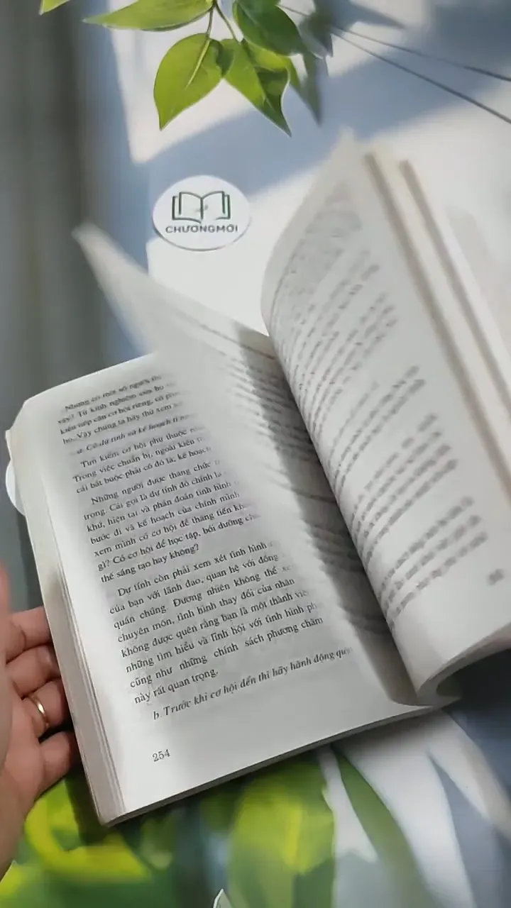 Nghệ Thuật Ứng Xử - Hiền Mai Chi 707240