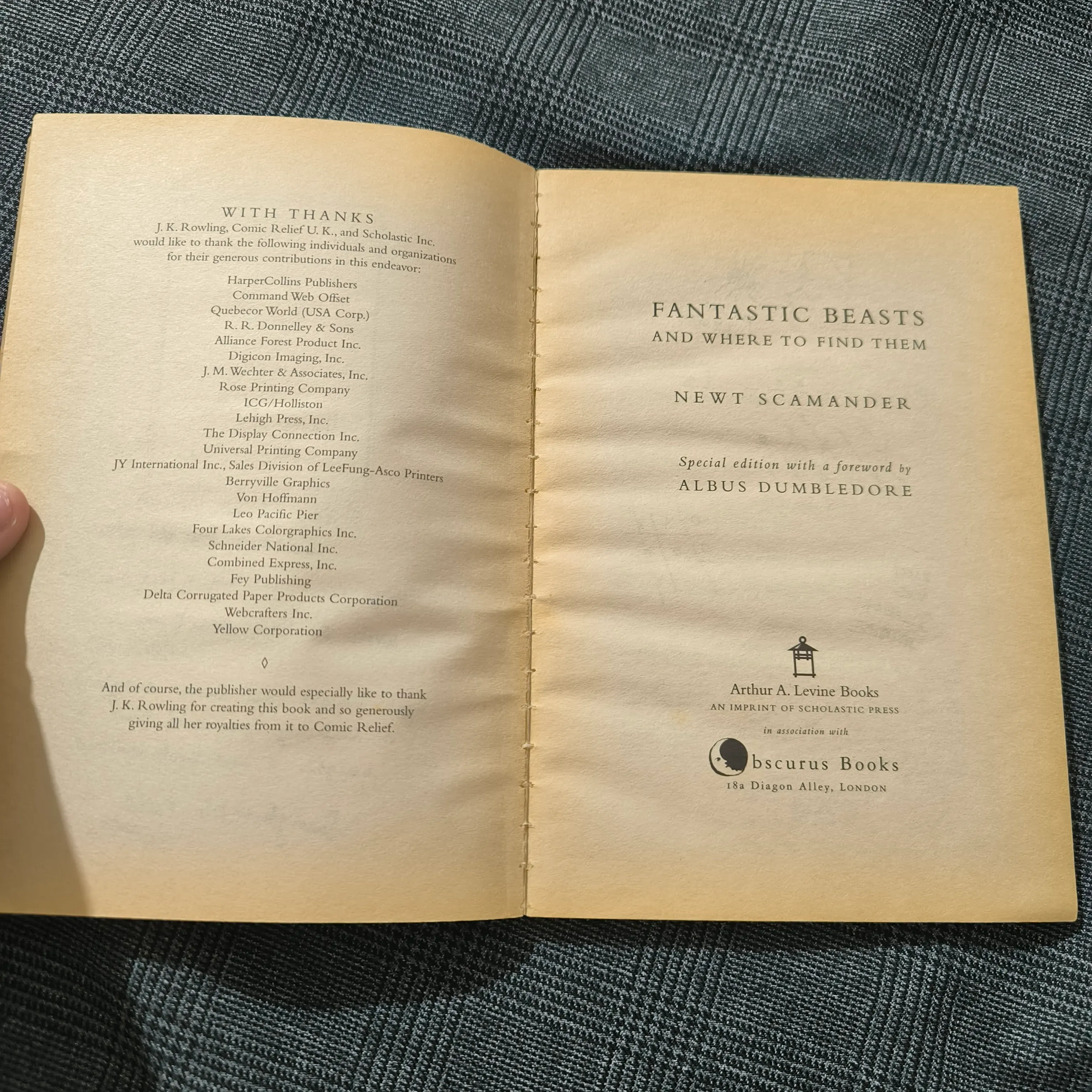 (Harry Potter) Fantastic Beasts & Where to find them - Newt Scamander 1005100