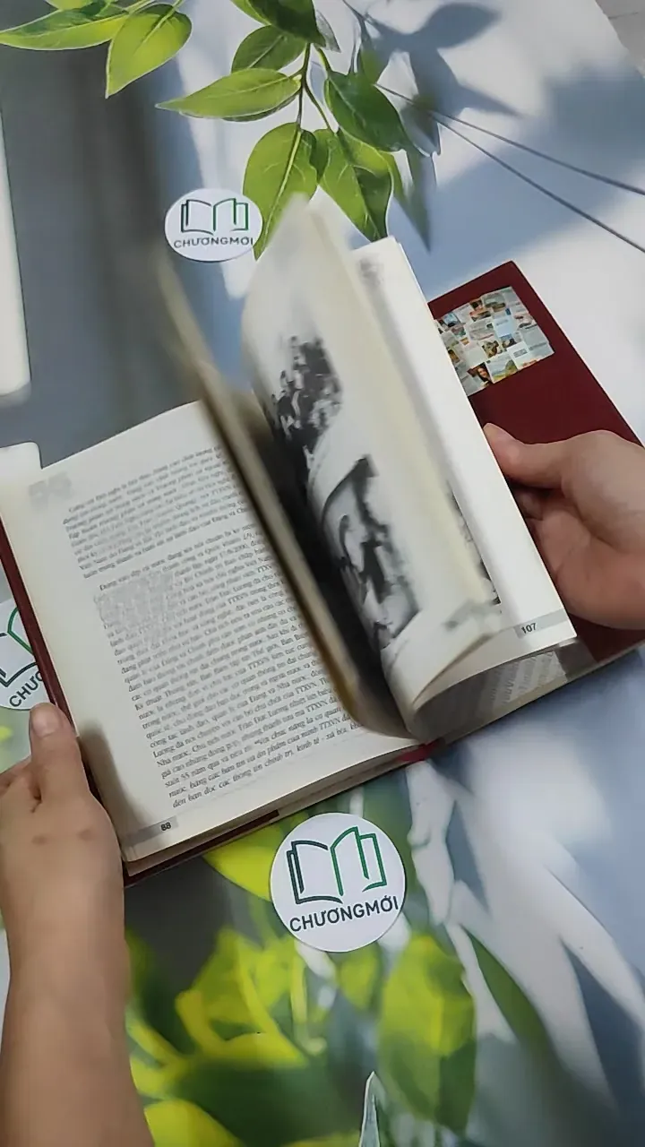 [MIỄN PHÍ BỌC SÁCH] 55 Năm Thông Tấn Xã Việt Nam 1945 - 2000 750829