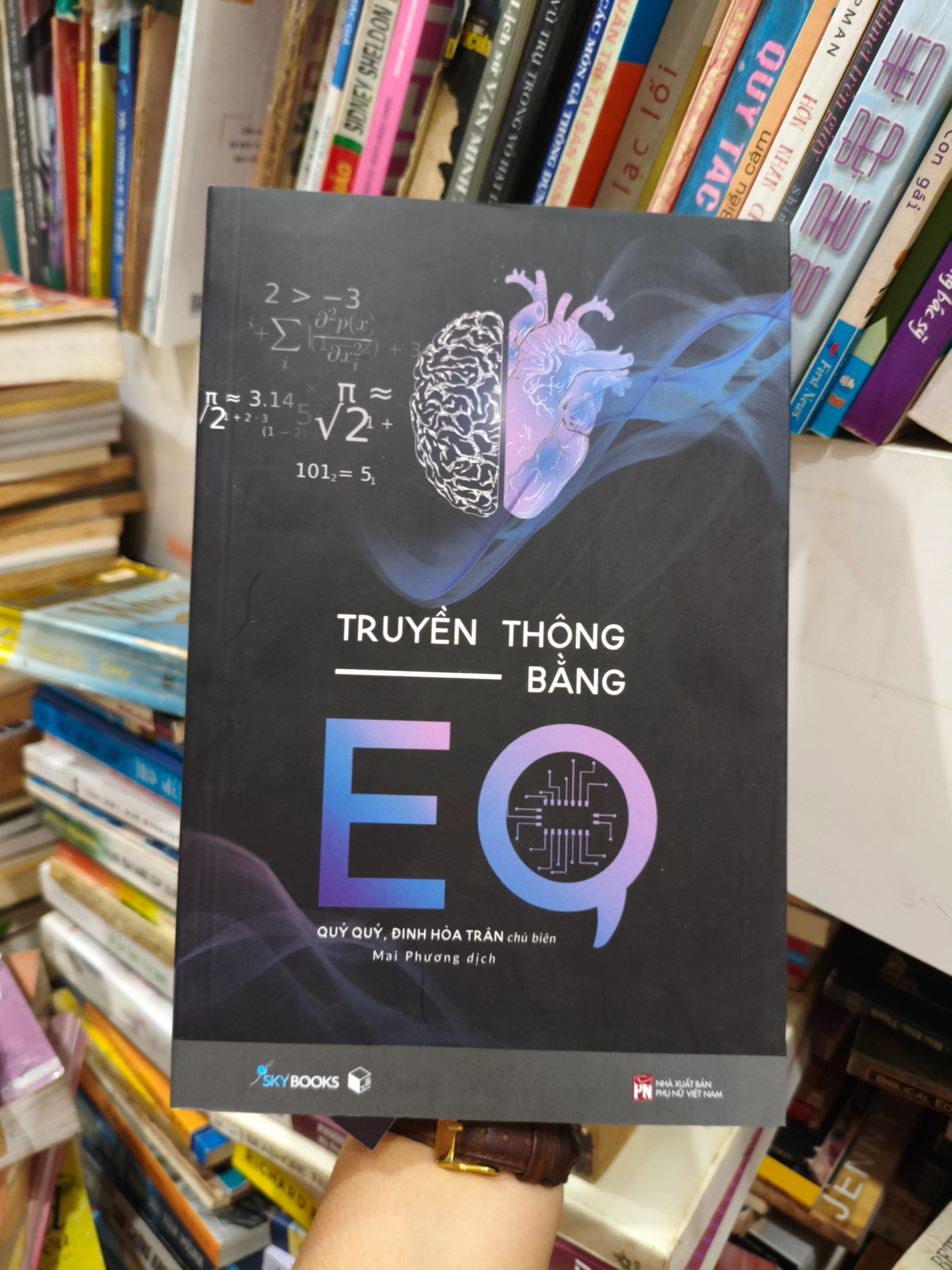 Truyền thông bằng EQ 🌱 by  - Sách Book Cover - Ngọc Hiển Books