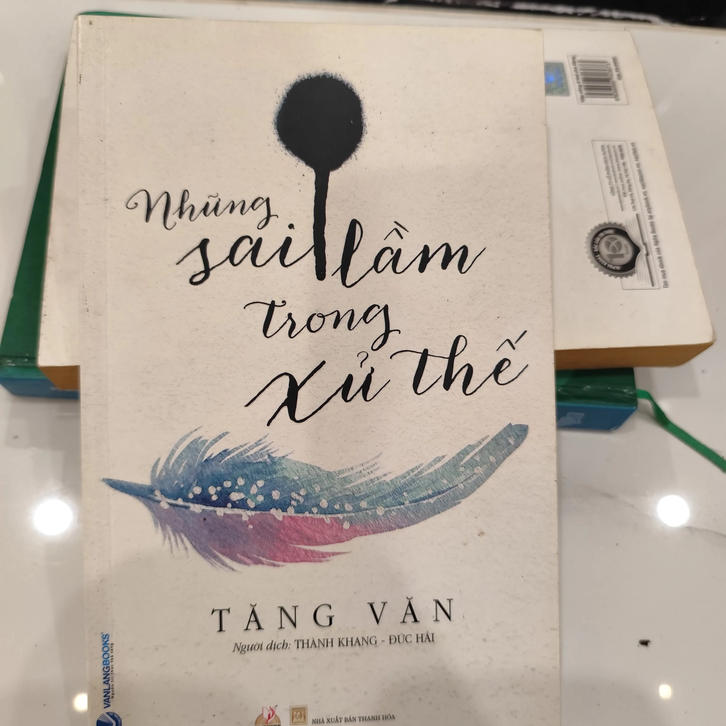 Những sai lầm trong xử thế by  - Sách Book Cover - Ngọc Hiển Books