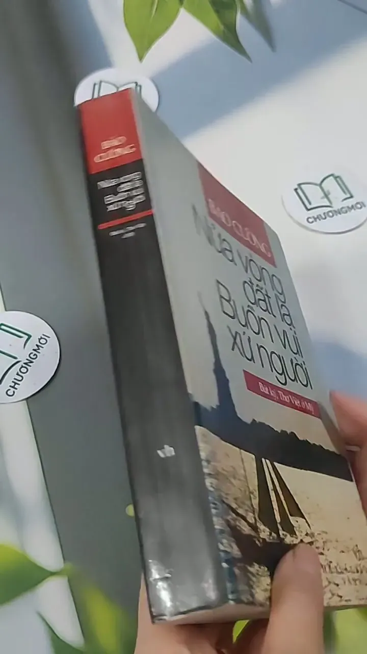 [MIỄN PHÍ BỌC SÁCH] Nửa Vòng Đất Lạ, Buồn Vui Xứ Người (Sách có chữ ký tác giả) - Bảo Cườ 705633