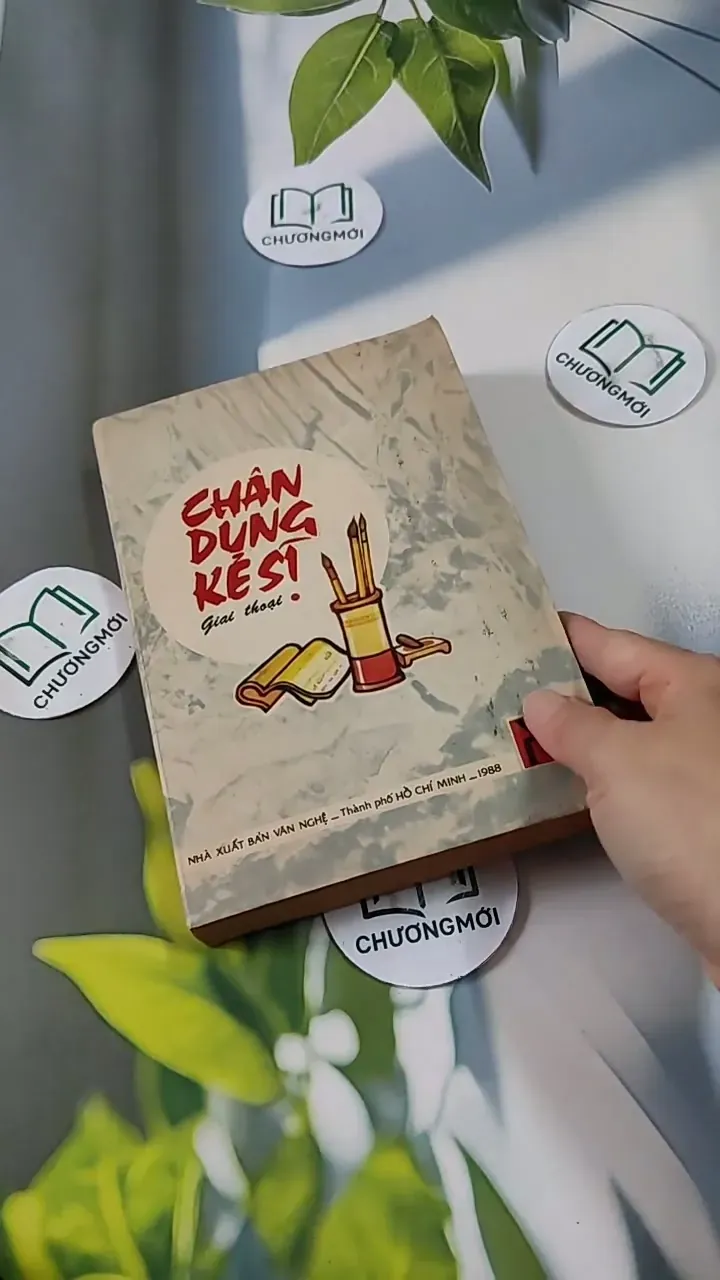 Chân Dung Kẽ Sĩ - Giai Thoại - Thái Doãn Hiểu - Hoàn Liên 713819