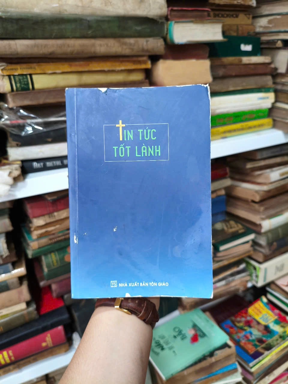 Tin Tức Tốt Lành by  - Sách Book Cover - Ngọc Hiển Books