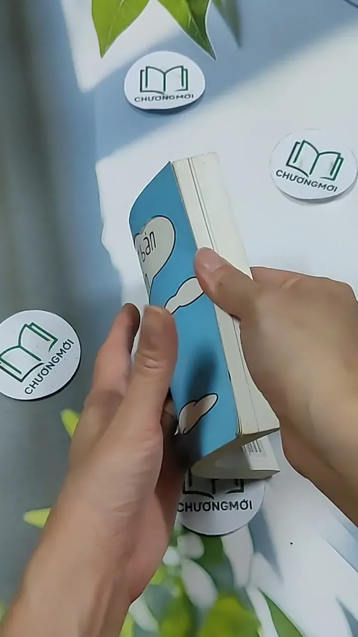 Đời Về Cơ Bản Là Buồn Cười - Lê Bích 703161