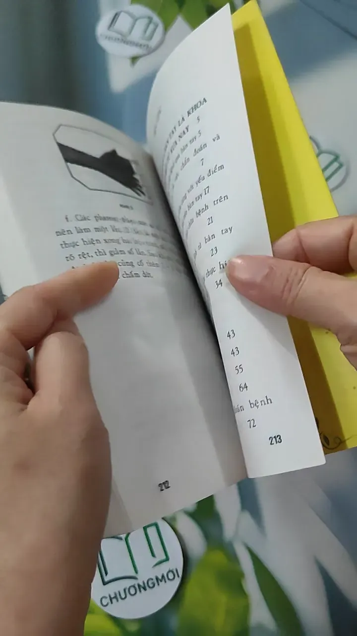 Khám Và Chữa Bệnh Qua Đôi Bàn Tay - Tào Nga 780827