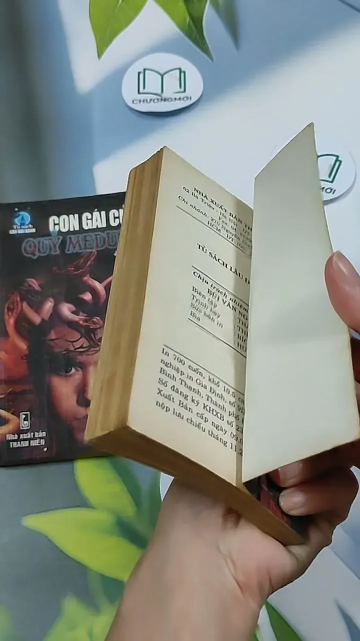 Combo Truyện: Ánh Lửa Vườn Khuya, Con Gái Của Quỷ Medusa 703129