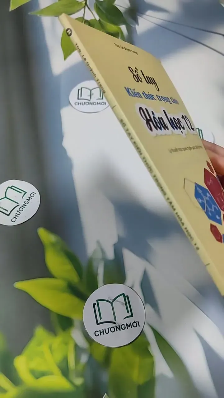 Sổ Tay Kiến Thức Trọng Tâm Hóa Học 12 - ThS. Lê Quỳnh Trang 707330