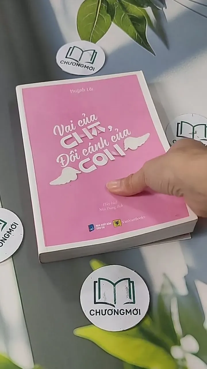 Vai Của Cha, Đôi Cánh Của Con - Huỳnh Lôi 705608