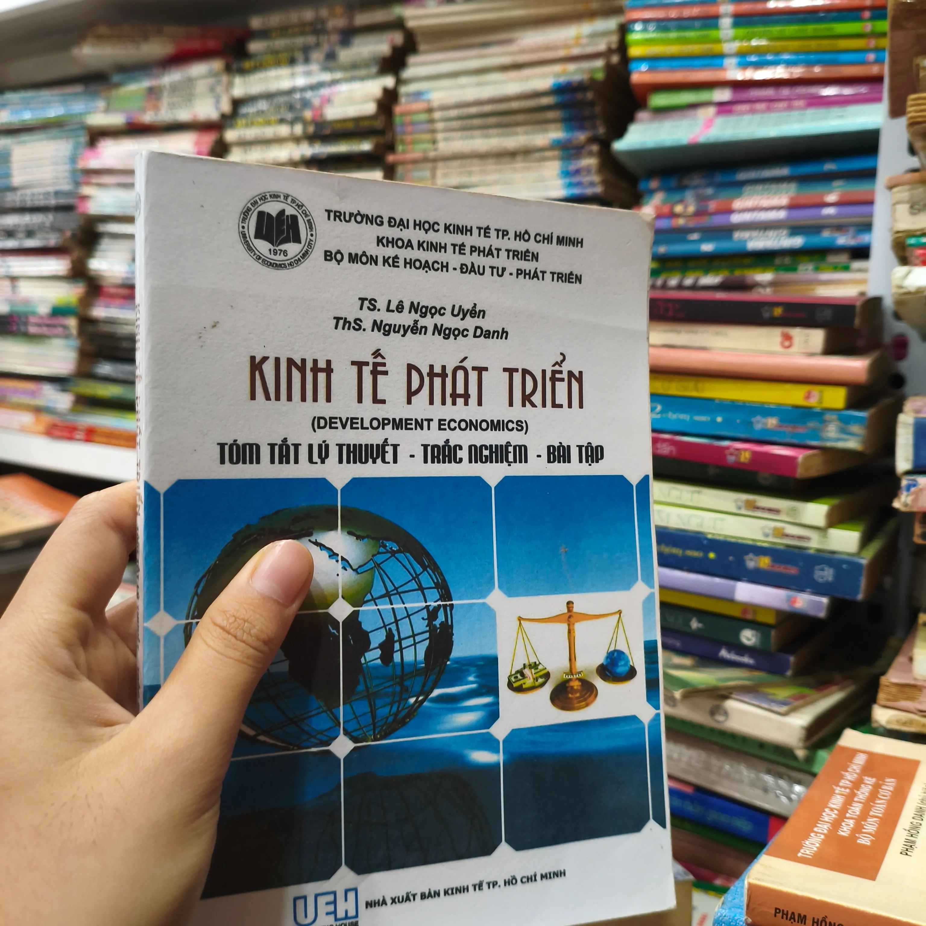Giáo trình Kinh tế phát triển (Development Economics) 🌱 by  - Sách Book Cover - Ngọc Hiển Books