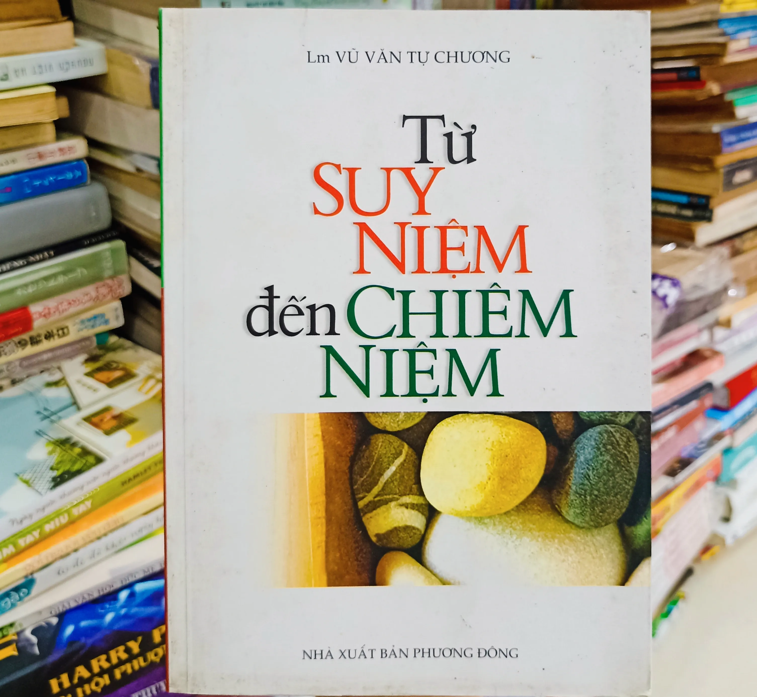 Từ chiêm niệm đến suy niệm 🌻 by  - Sách Book Cover - Ngọc Hiển Books