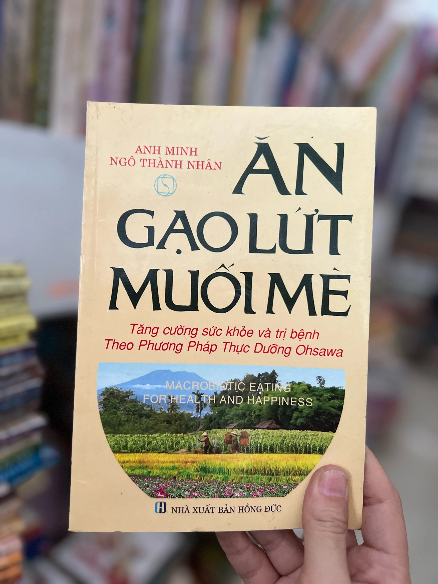 Ăn gạo lứt Muối Mè by  - Sách Book Cover - Ngọc Hiển Books