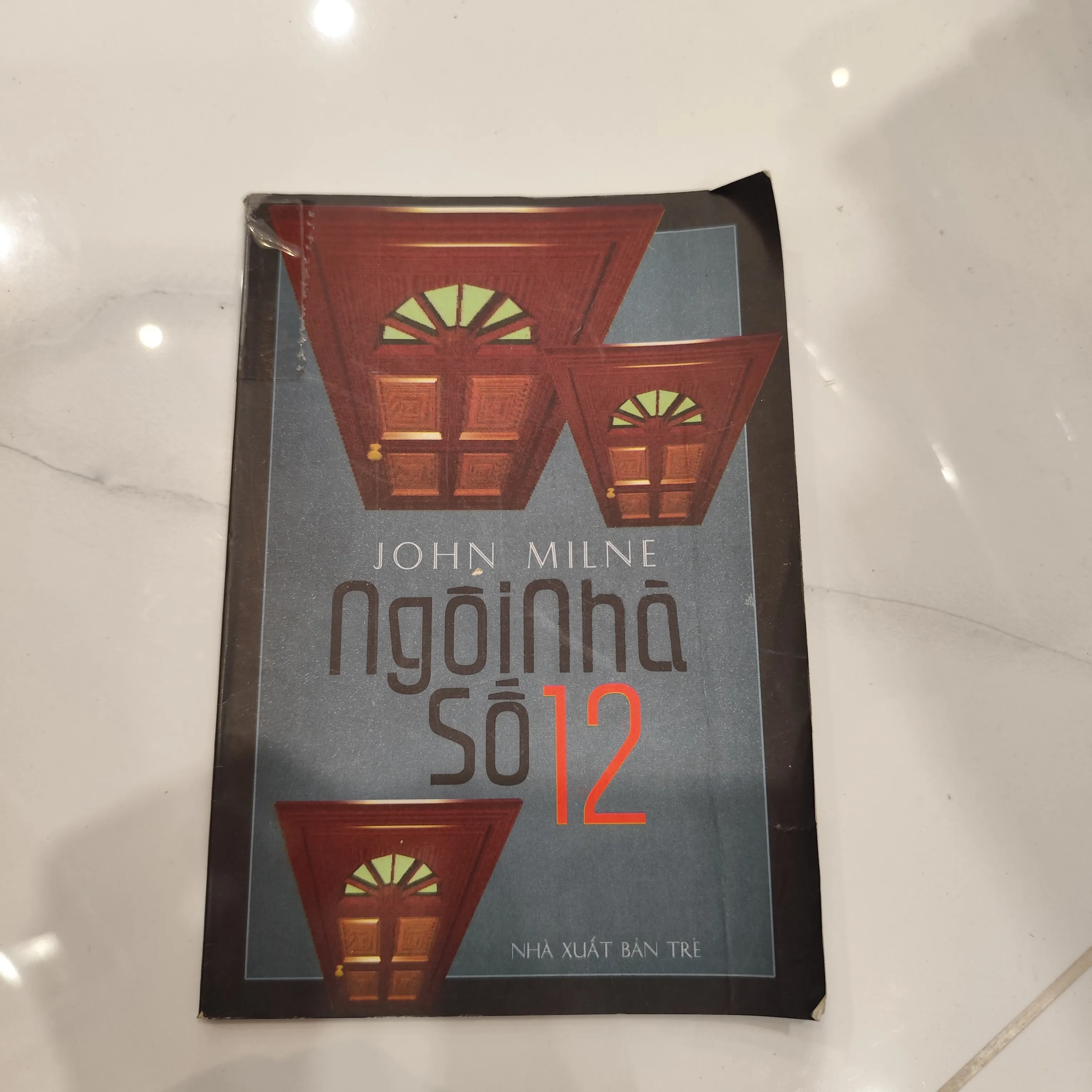 Ngôi nhà số 12- JOHN MILNE by  - Sách Book Cover - Ngọc Hiển Books