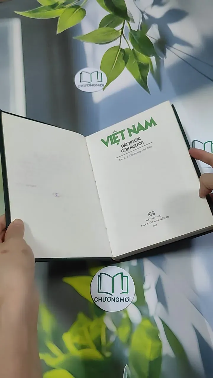 [MIỄN PHÍ BỌC SÁCH] Việt Nam Đất Nước Con Người 750808
