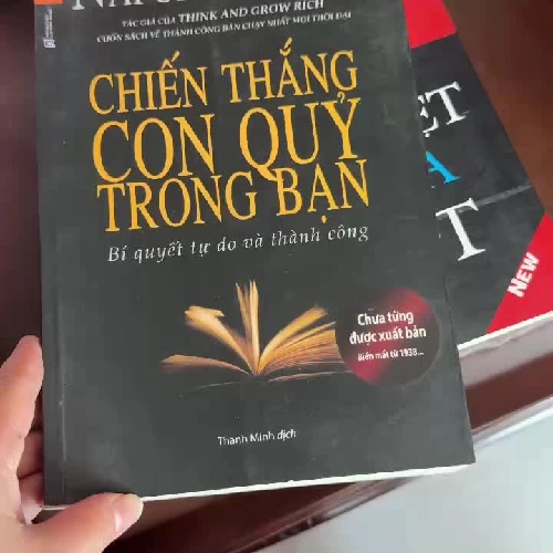 Chiến Thắng Con Quỷ Trong Bạn – Napoleon Hill | Sách phát triển bản thân kinh điển- K3