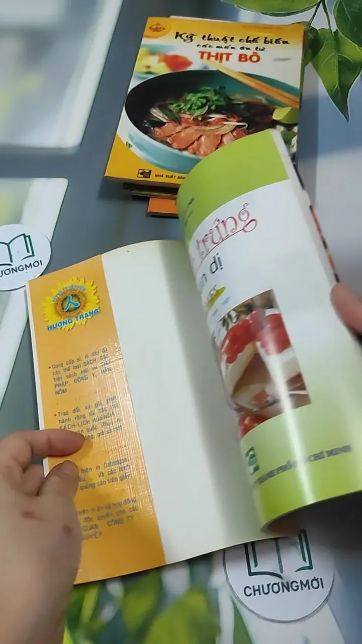 Combo Ẩm Thực: Các Món Bánh Nướng, Thức Uống & Thạch Trái Cây 727324