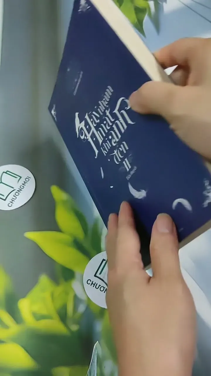 Hãy Nhắm Mắt Khi Anh Đến (tập 2) - Đinh Mặc 705772