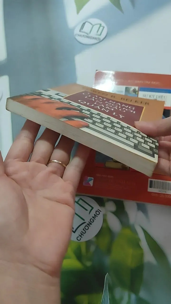 Combo Kỹ năng Cẩm Nang Cho Người Lần Đầu Làm Quản Lý, 22 Phương Cách Quản Lý Hiệu Quả 787030