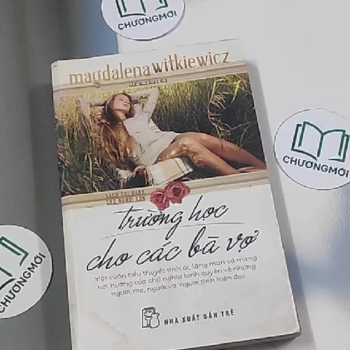 Trường học cho các bà vợ - Magdalena Witkiewicz