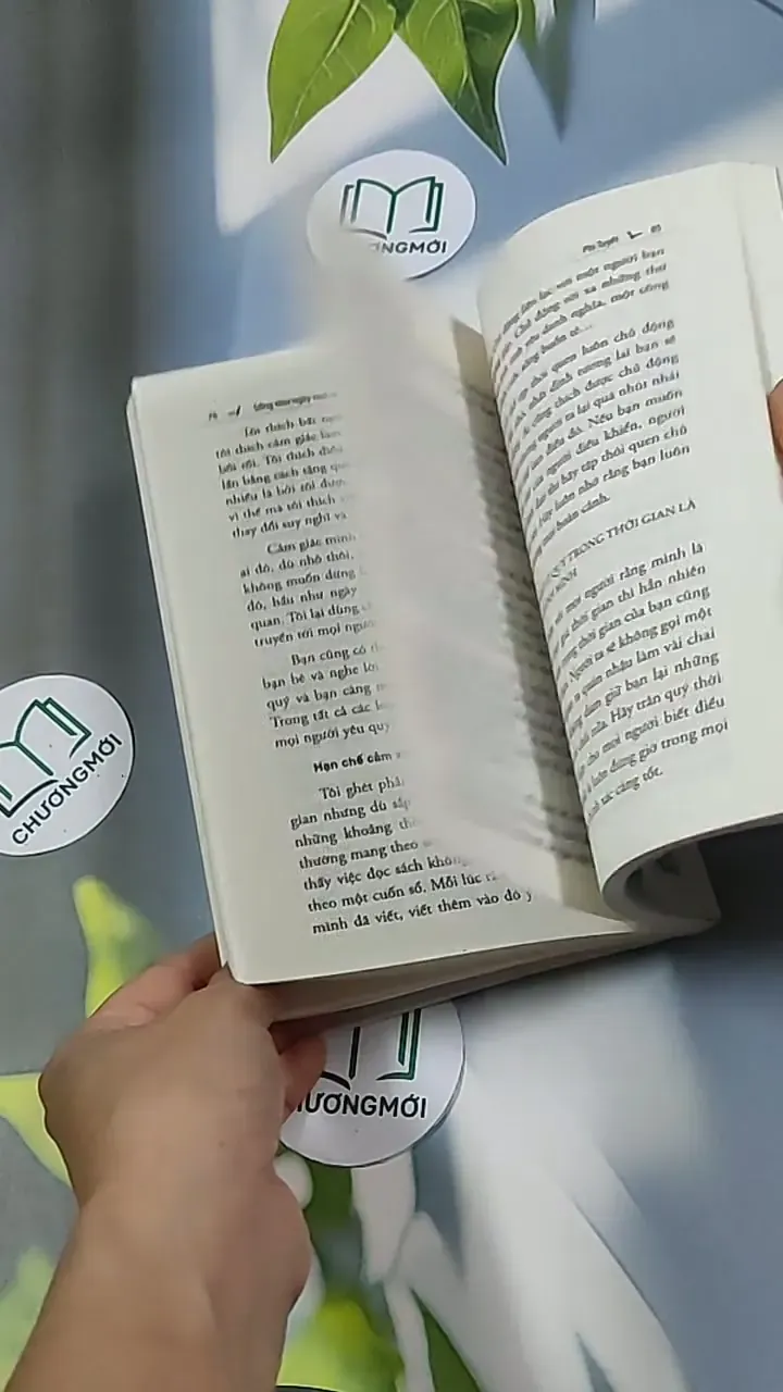 Sống như ngày mai sẽ chết - Phi Tuyết 698578