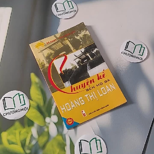 Chuyện Kể Bên Mộ Bà Hoàng Thị Loan - Bá Ngọc & Trần Minh Siêu