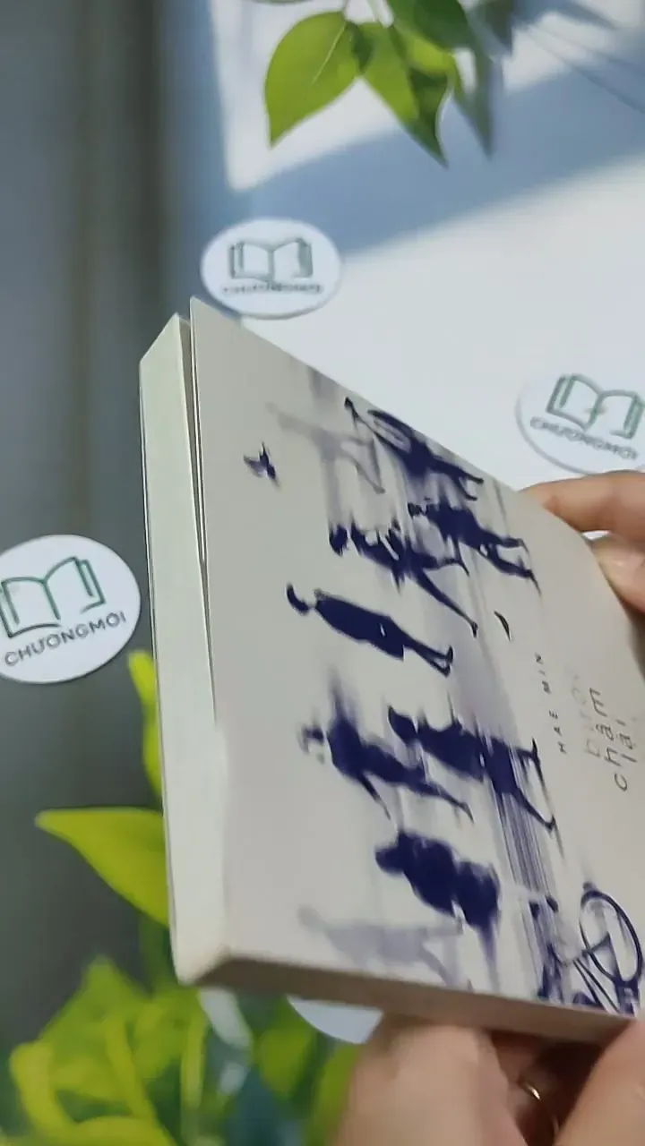 Bước Chậm Lại Giữa Thế Gian Vội Vã 705703