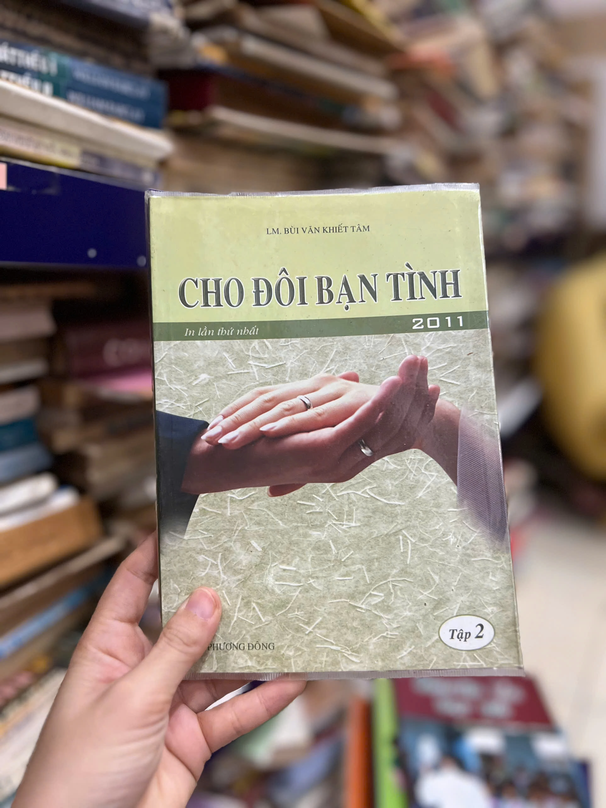 CHO ĐÔI BẠN TÌNH - Tập 2 by  - Sách Book Cover - Ngọc Hiển Books