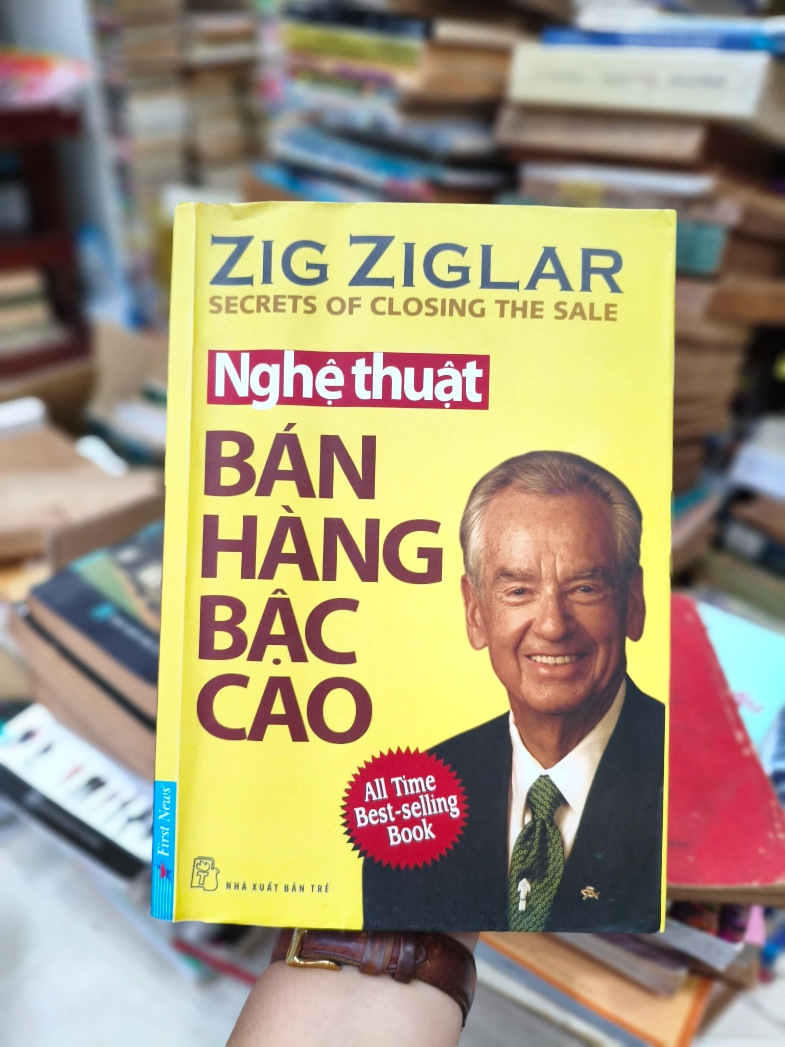 Nghệ thuật bán hàng bậc cao by  - Sách Book Cover - Ngọc Hiển Books